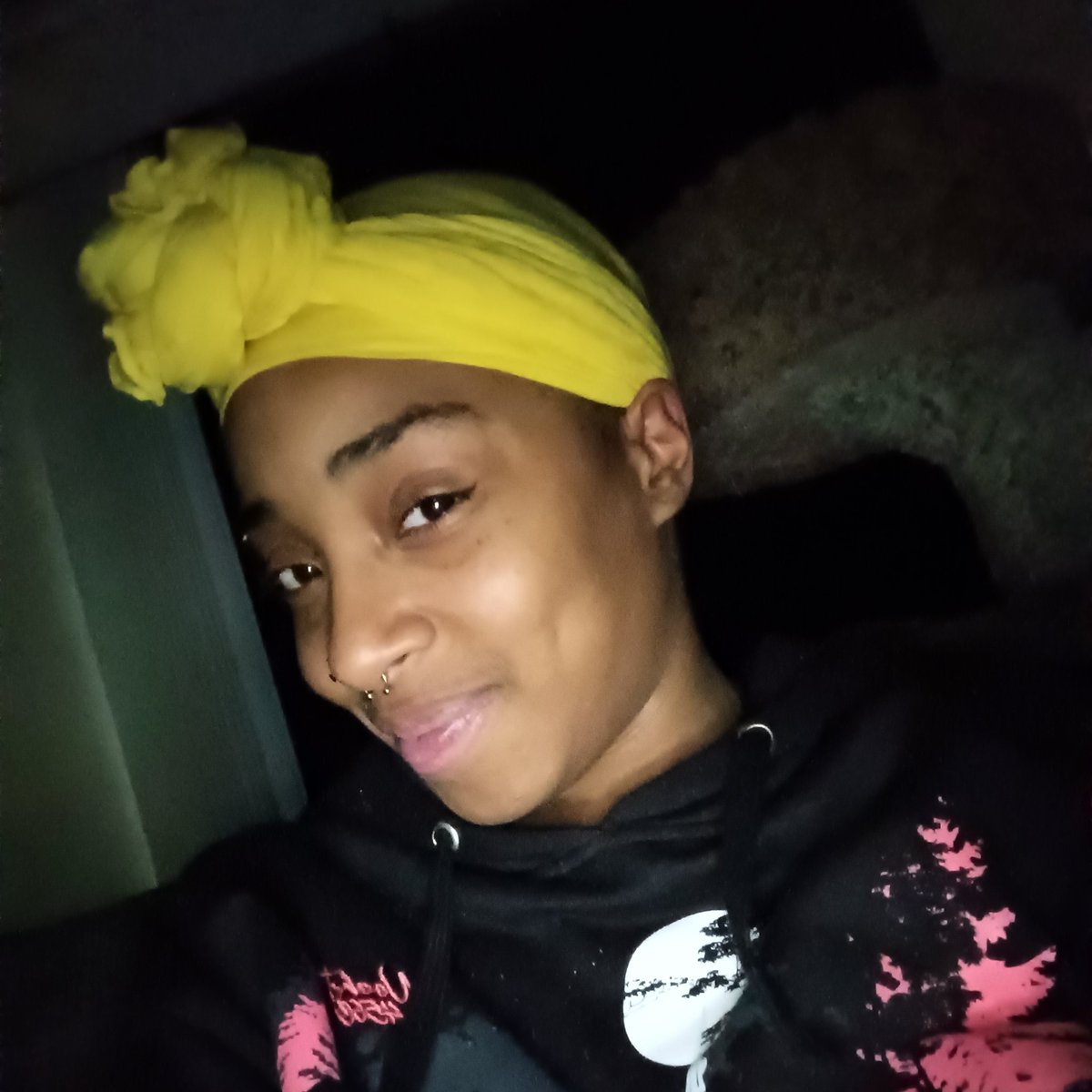 I've been trying to change this to my profile pic... Twitter said nah...