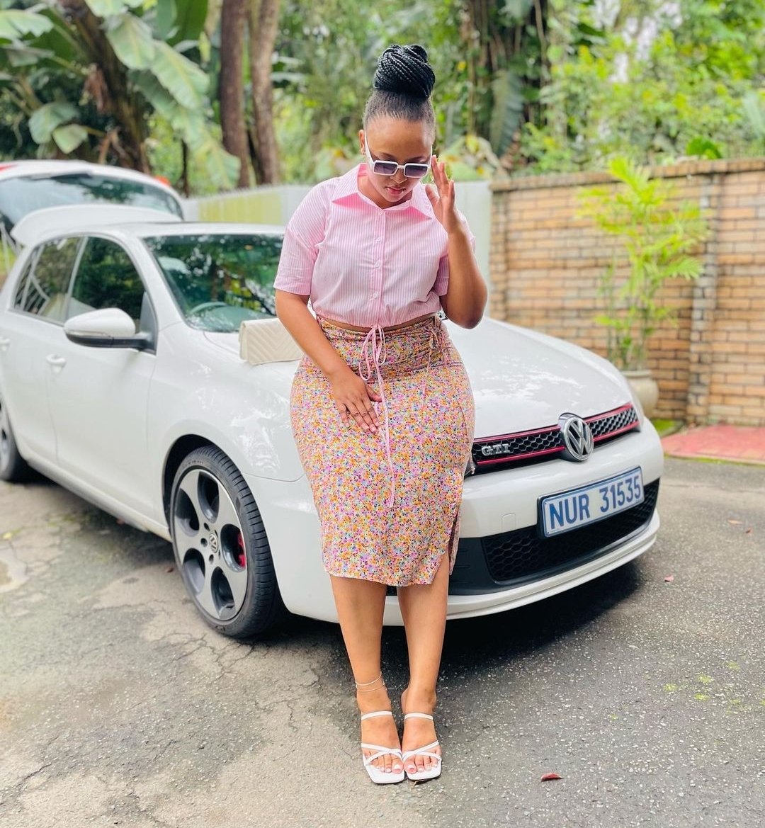 In my happy girl Era 🥺🥰🥰