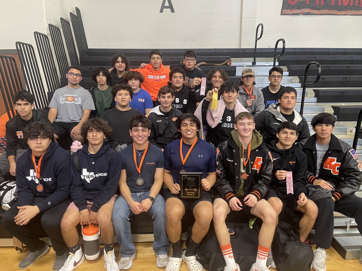 KC Powerlifting tweet media