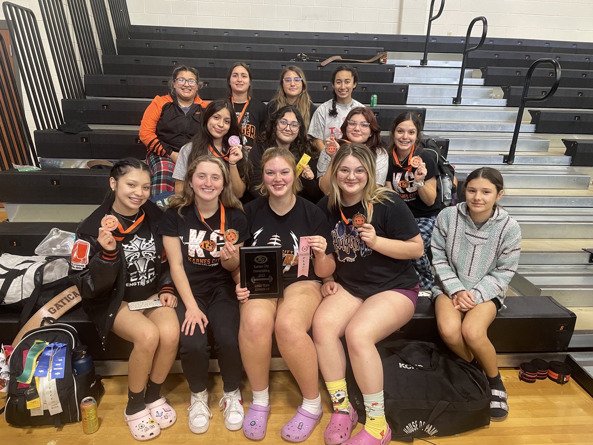 KC Powerlifting tweet media