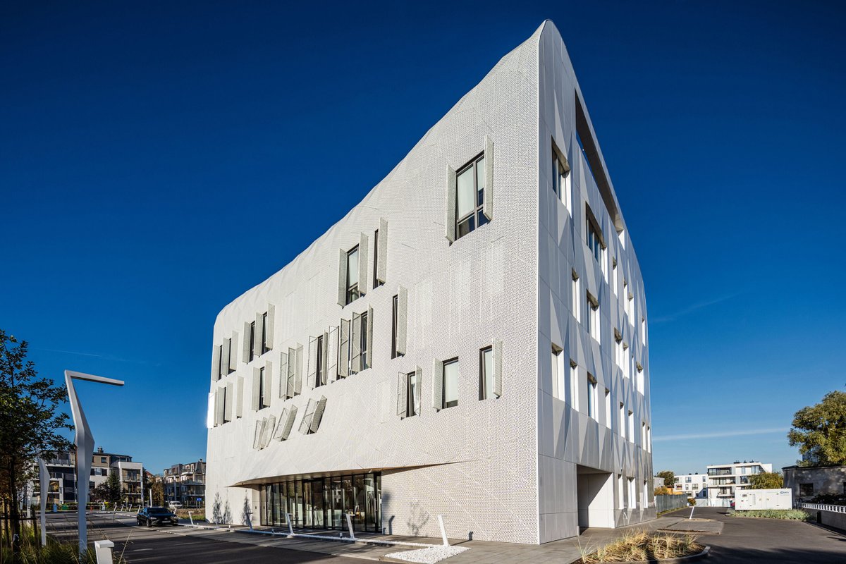 loopdesignaward's tweet photo. ⭐️ LOOP Design Awards Winner ⭐️
.
Wave One, Sopot, Poland - by FAAB
https://t.co/pPetMTd23C
.
Photography: Maciej Lulko
.
#architecture #design #interiordesign #productdesign #landscapedesign #architecturephotography #loopdesignawards https://t.co/WRSHe8Ka0a
