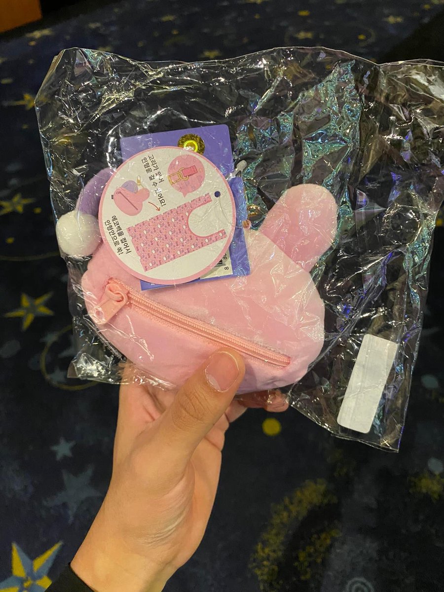 00224152q's tweet photo. ปล่อย น้องCooky🐰

มือ1 ลิขสิทธิ์แท้100%
ค่าตัวน้อง 990 บาท ฟรีส่ง
สนใจ ทักได้นะ

#BT21 #Cooky_BT21 #BTS #ตลาดนัดบังทัน #Jungkook_BTS #Jungkook_Cooky 💜 https://t.co/DyC77J0f5W