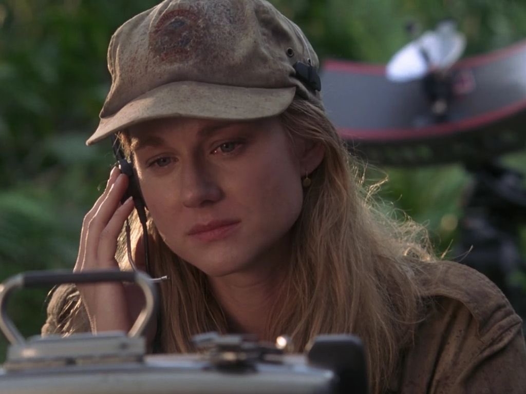 Happy birthday Laura Linney 
