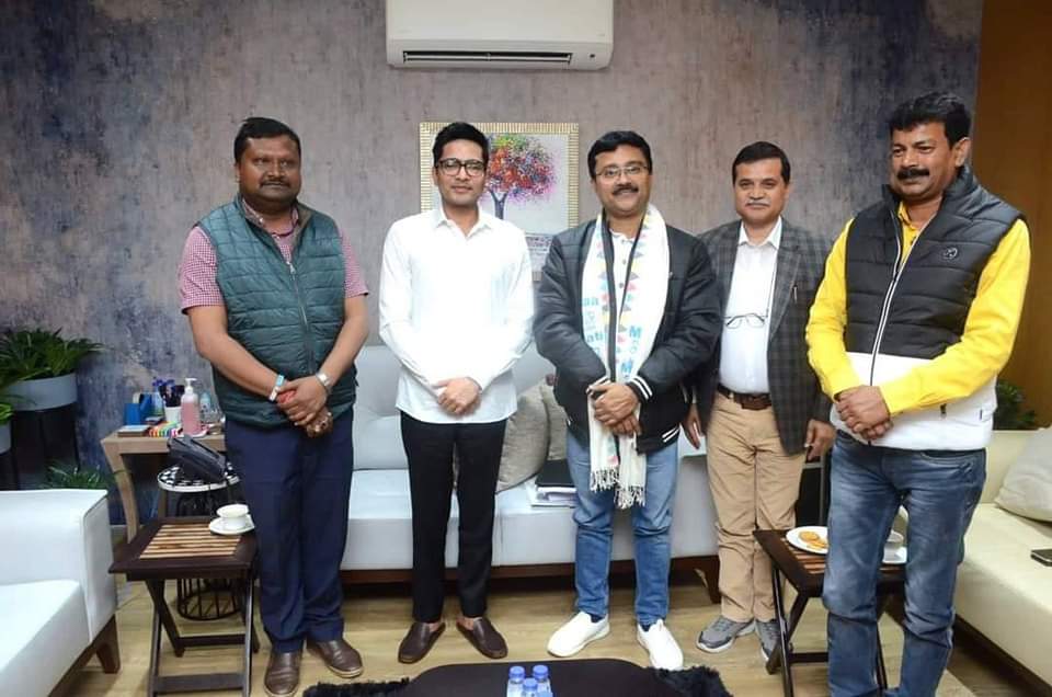 Tuhin Dutta( agamir kandari AB and saayoni fan) tweet media