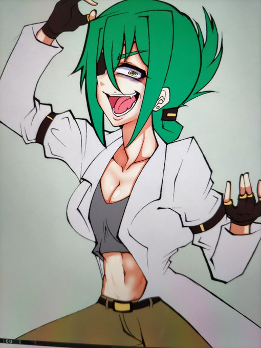 一番最初というかマジで絵描き始めてから作った原初のうちの子描いてる
5年前くらいからフォローしてくれてる方はもしかしたら知ってるかもしれない 