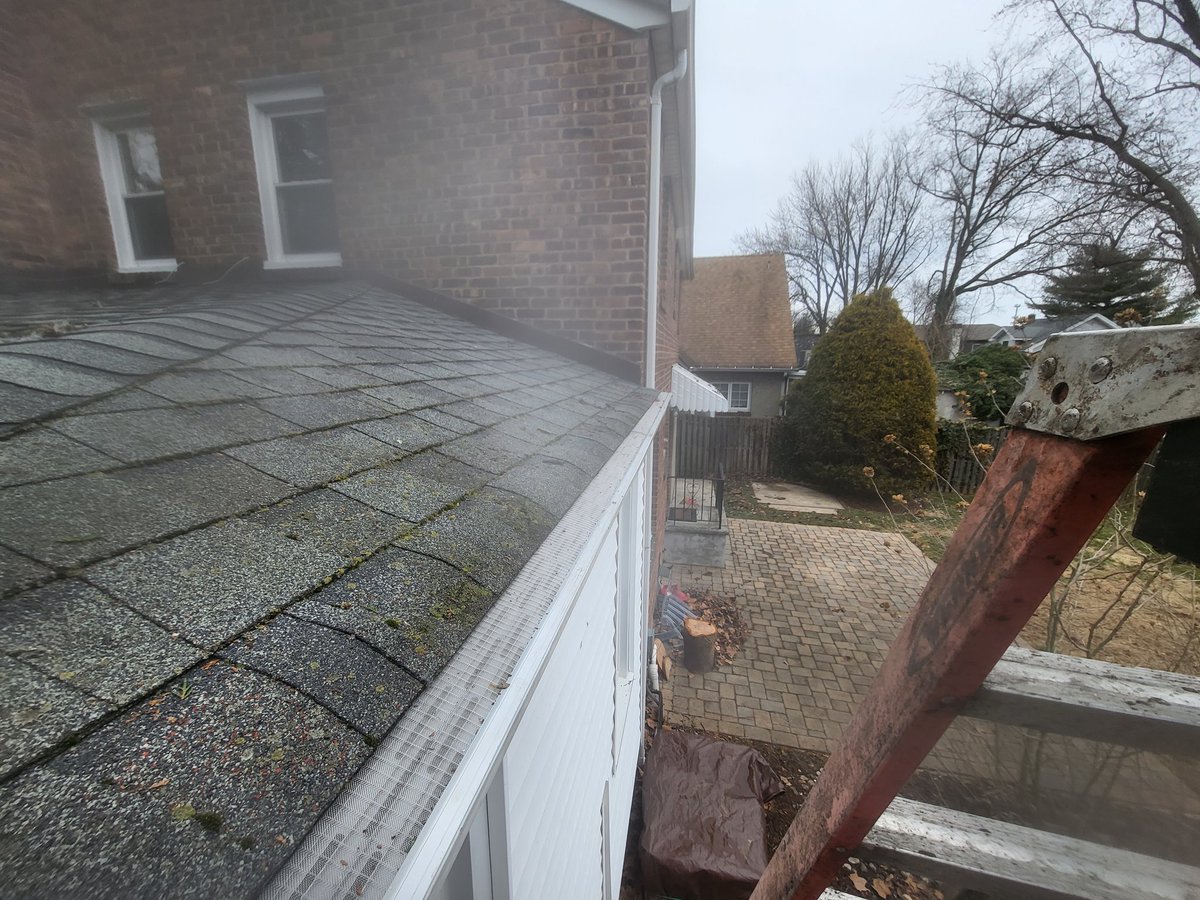 leafblocking's tweet image. Re use existing gutters, and never worry about gutters again.
#leafblocker #gutterservices #gutterprotection #gutterguards