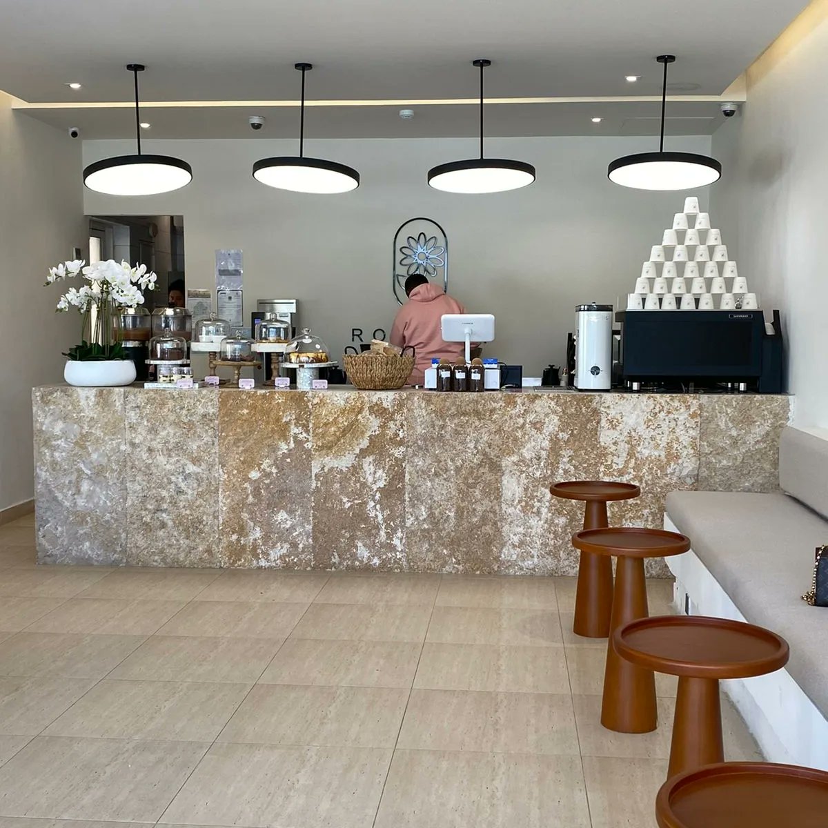 DQliving's tweet photo. #InsideDQ Rovetta Cafe is a brand new cozy spot in the DQ next to the Marriott. They have 100% homemade cakes and pastries and offer a choice of three beans including El Salvador, Colombian, and Ethiopian.
Stop in and try it! They are open daily from 7am till midnight. https://t.co/FJmCja98Lj