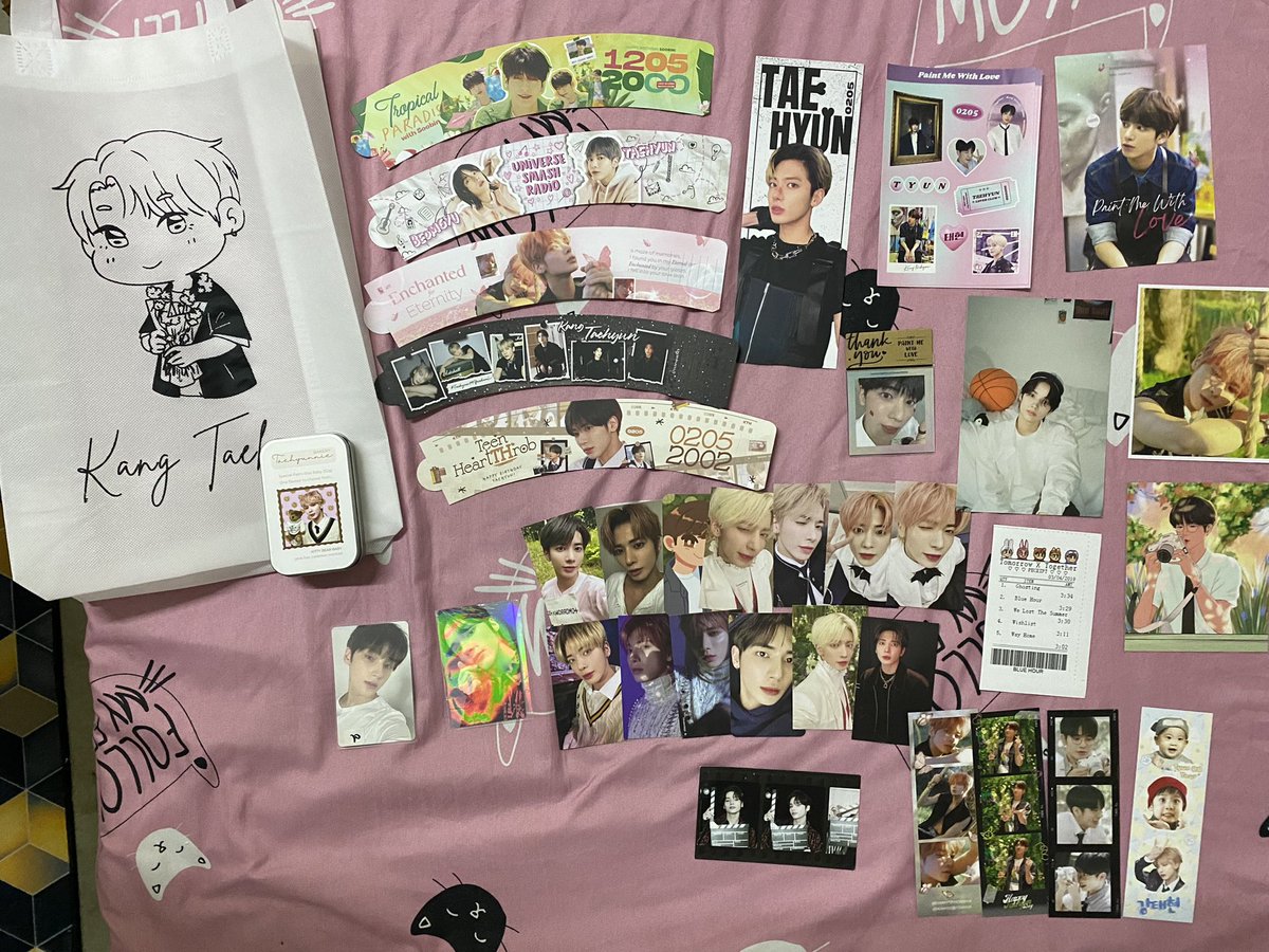 uriningning's tweet image. I’m so happy cuz I got to go to all 5 Taehyun’s cupsleeve events❤️‍🔥❤️‍🔥kudos to the organisers for fantastic events and the decorations were justt😩🤌🏻🤌🏻 
#TeenHeartTHrob
#TaehyunMYredamō
#paintmewithLOVE
#loverdiaryfortaehyun
#EternityWithTaehyun #EnchantedByTaehyun
#CSMYxpasar_TXT