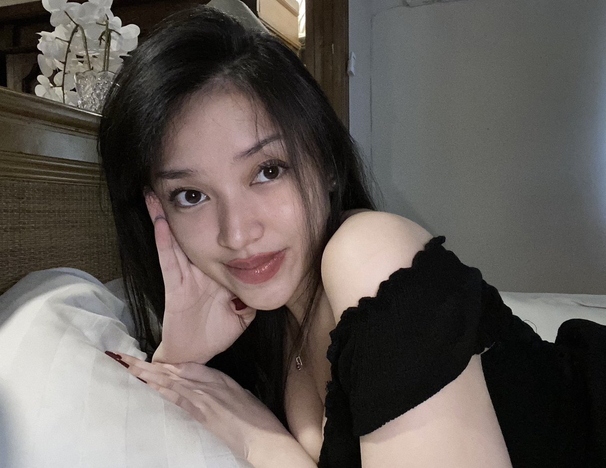 amndzahra's tweet image. t’as kiffé that i’m driven baby?