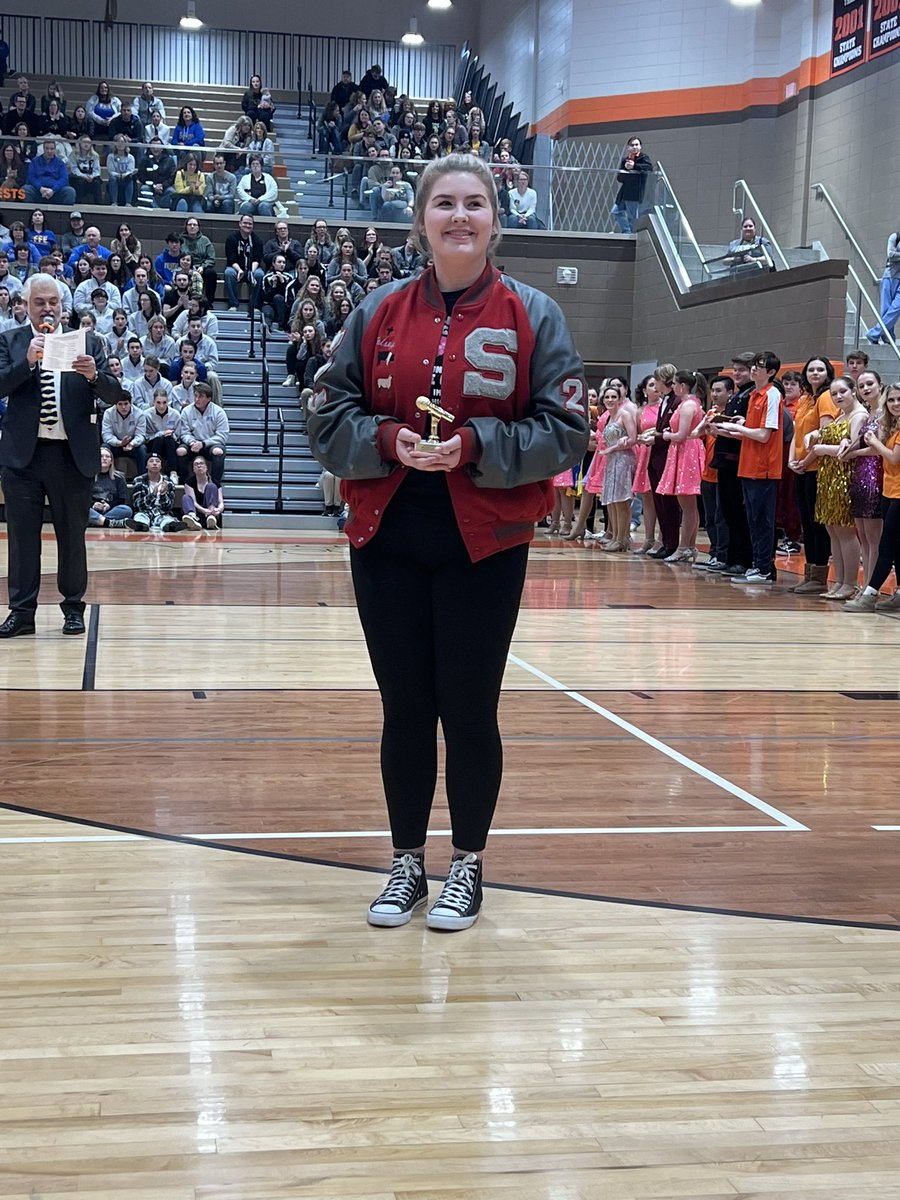 Congratulations to Kelsey Thompson who received THIRD OVER ALL in Solo Competition at Northrop!  Alivia Williams tied for 4th!! WONDERFUL job, ladies!!!