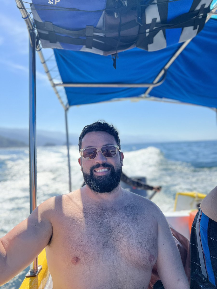 francesc (@francesc) on Twitter photo If you’re at #fosdem and want to talk about Go… go talk to <a href="/MaartjeME/">@maartje@blahaj.social</a>
I’m on a boat 😎 If you’re at #fosdem and want to talk about Go… go talk to <a href="/MaartjeME/">@maartje@blahaj.social</a>
I’m on a boat 😎