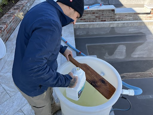 LucasFirminPool's tweet image. Measuring and adding deficient chemicals for a new plaster in the Lakes at Harveston. We start up all new plaster using an Orenda national plaster council certified startup for initial pool fills. #poolplaster #poolbuilder #poolcontractor #orenda