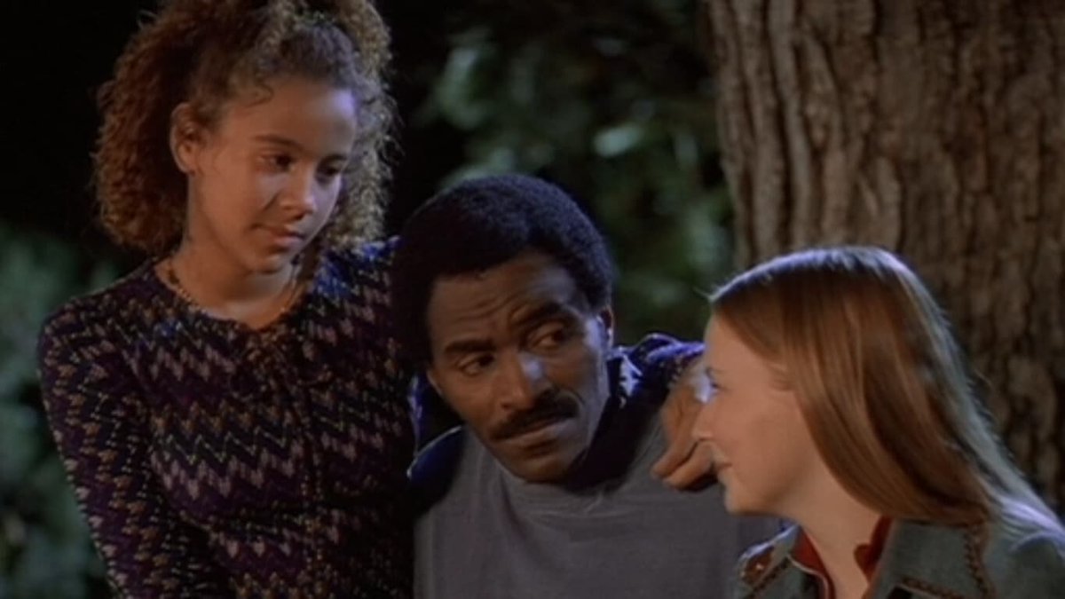 Disney_Wiki's tweet photo. Today marks the 23rd anniversary of the Disney Channel film, #TheColorOfFriendship.
Two girls from different backgrounds, Mahree a girl living in apartheid South Africa, and Piper, the daughter of congressman in Washington, D.C., must spend a semester together. https://t.co/q71RiXjA2x