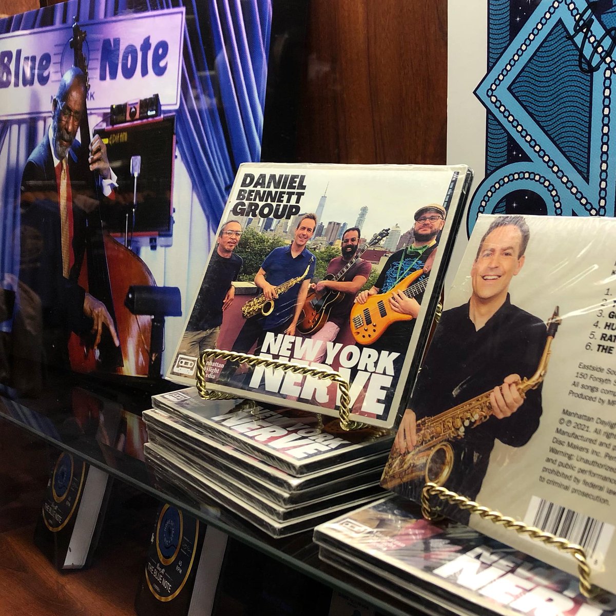 DanielBennettNY's tweet photo. The Blue Note gift shop is well stocked! #Jazz #NotJazz https://t.co/ayqdsKVoq6