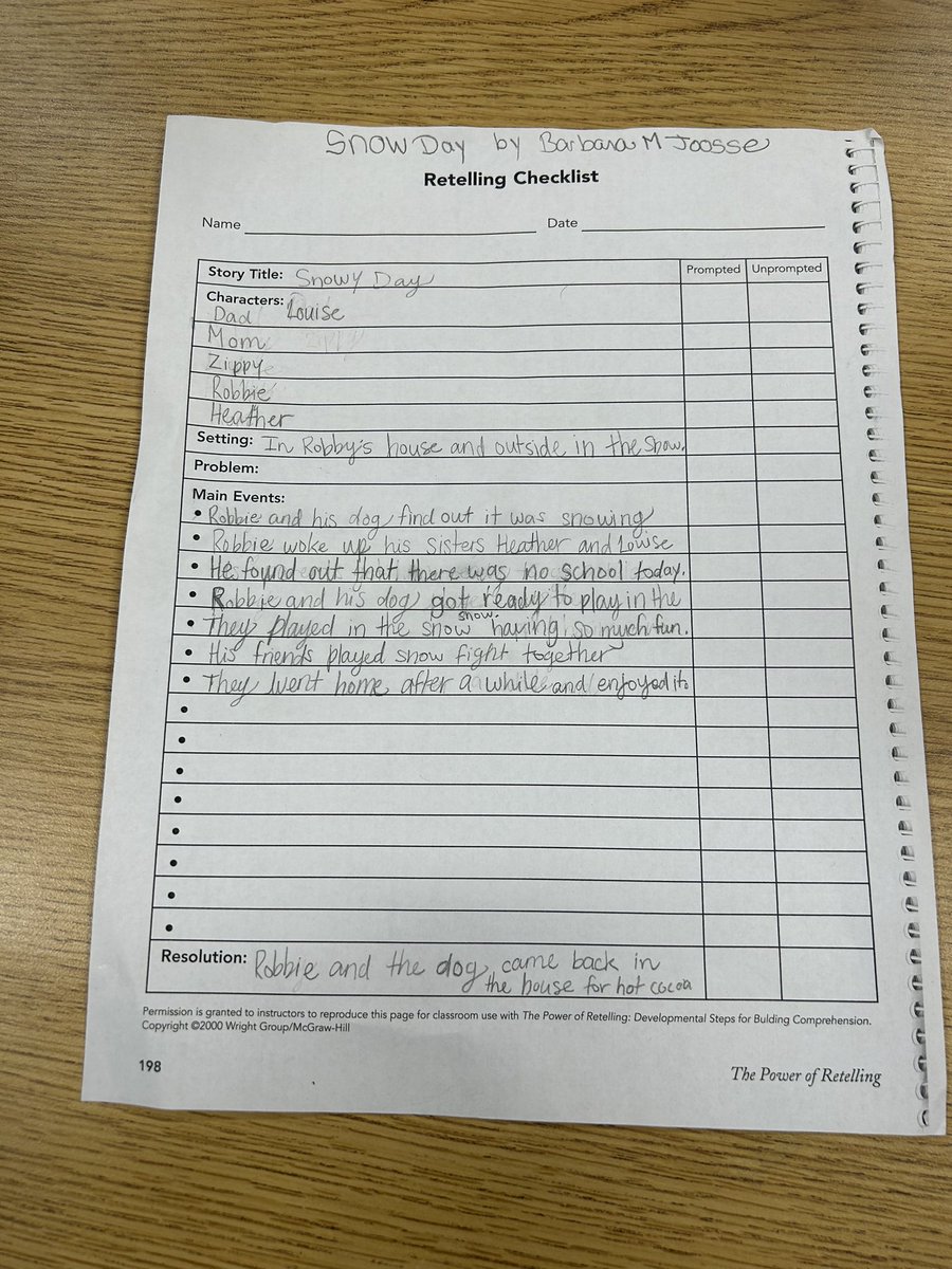 LStohlman's tweet photo. 5th Grade Recess Club enjoyed creating a reading comprehension lesson for lower grades by coding bots to retell a fiction story using pictures, color coded question sticks, and writing a summary. @CardinalRidgeES #OneCardinal https://t.co/uQ3FGEIJAy