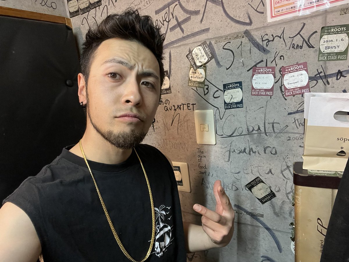 show8808's tweet photo. RUDE MANで参加しました！
兄貴らのバンドはやっぱりカッケェです。
楽しかった！みんなありがとう！！
NEXT→GRINNIE 02/25 新大久保club voice🤘@NMP_BAND_ https://t.co/QUi4NMal7M
