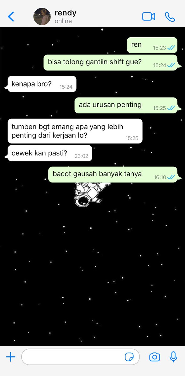 cactusntau's tweet photo. "bakal gue kejar lo kayak penagih utang." 

— lee jeno short au
© cactusntau https://t.co/ypWgTAxH1L