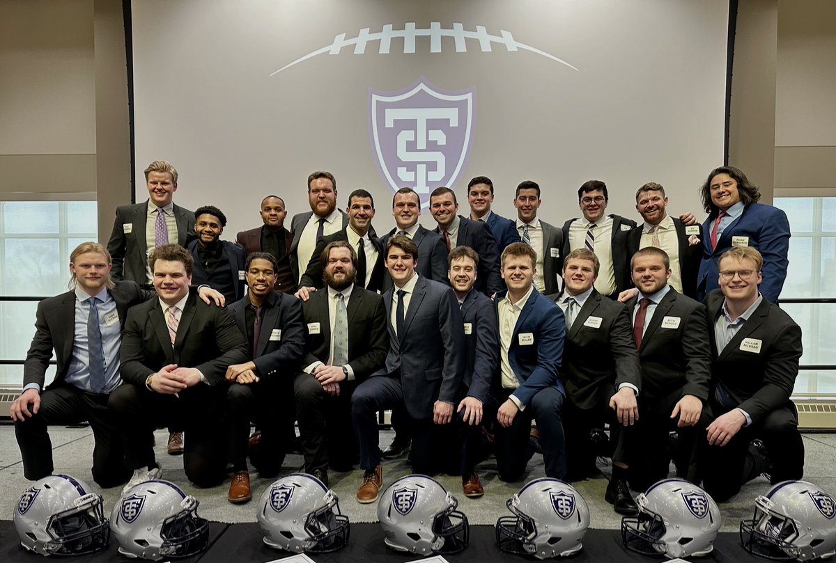 Coach Glenn Caruso tweet media