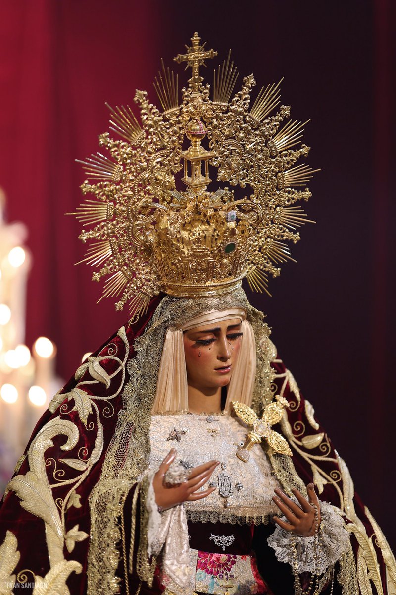 fransantiph's tweet photo. De los Gitanos, Reina Bendita. https://t.co/xLSHbzvGyF