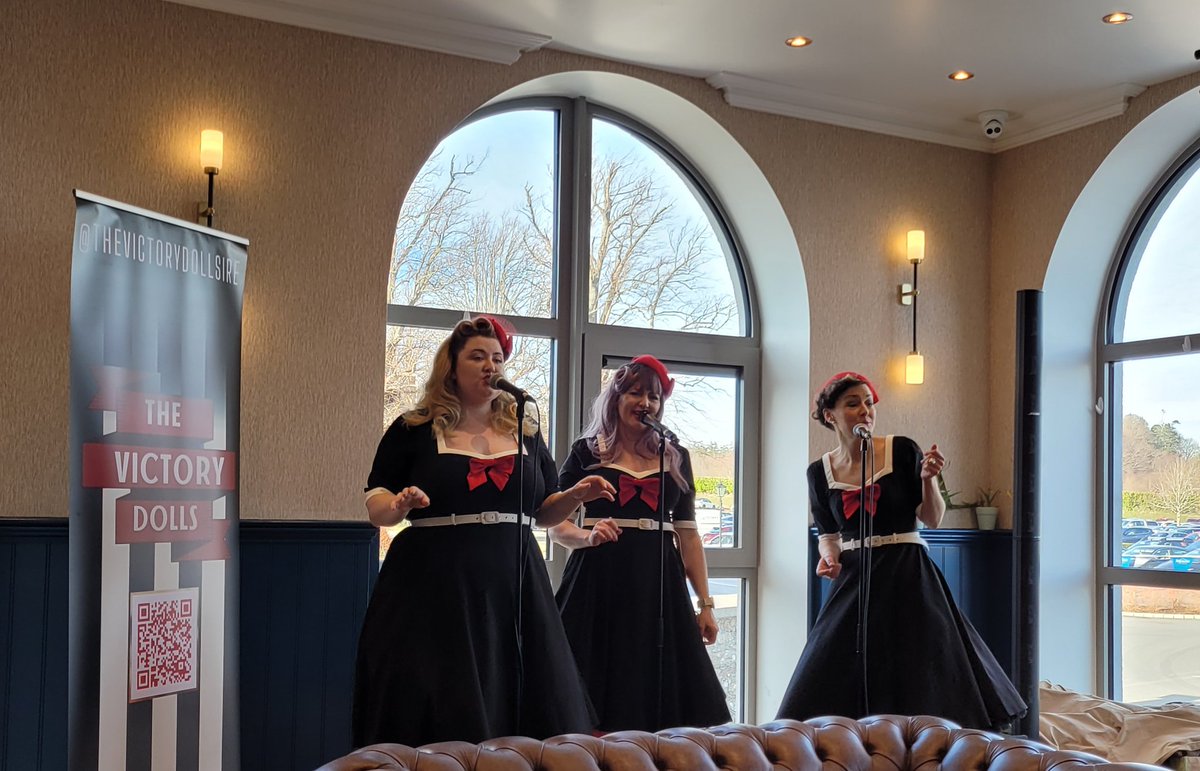 Brilliant music at #PowerscourtDistillery for St Brigid's Day weekend withe The Victory Dolls Ireland. Great day out!