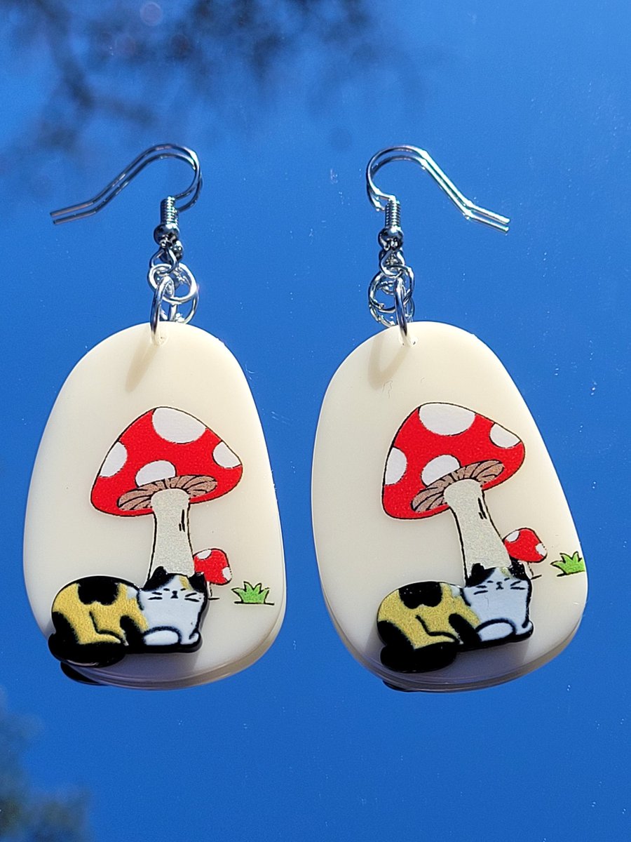 amethyst crochet on Twitter "RT ddckaylee Funky pieces to start the new week off right ️ Take