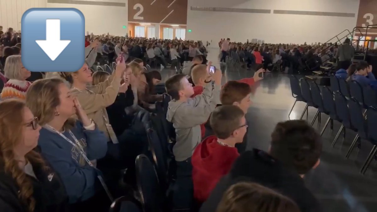 Our JRES Beta students appreciate Mrs. Evans and her leadership! She has sponsored Beta for the past two years, and nobody gets more excited for her club members at convention than Mrs. Evans!💛🖤 #BetaSponsorAppreciation <a href="/nationalbeta/">National Beta</a> <a href="/BetaJres/">JRES Beta</a> <a href="/JresRockets/">JRES</a> <a href="/Miss_S_Ferguson/">Mrs. Evans</a>