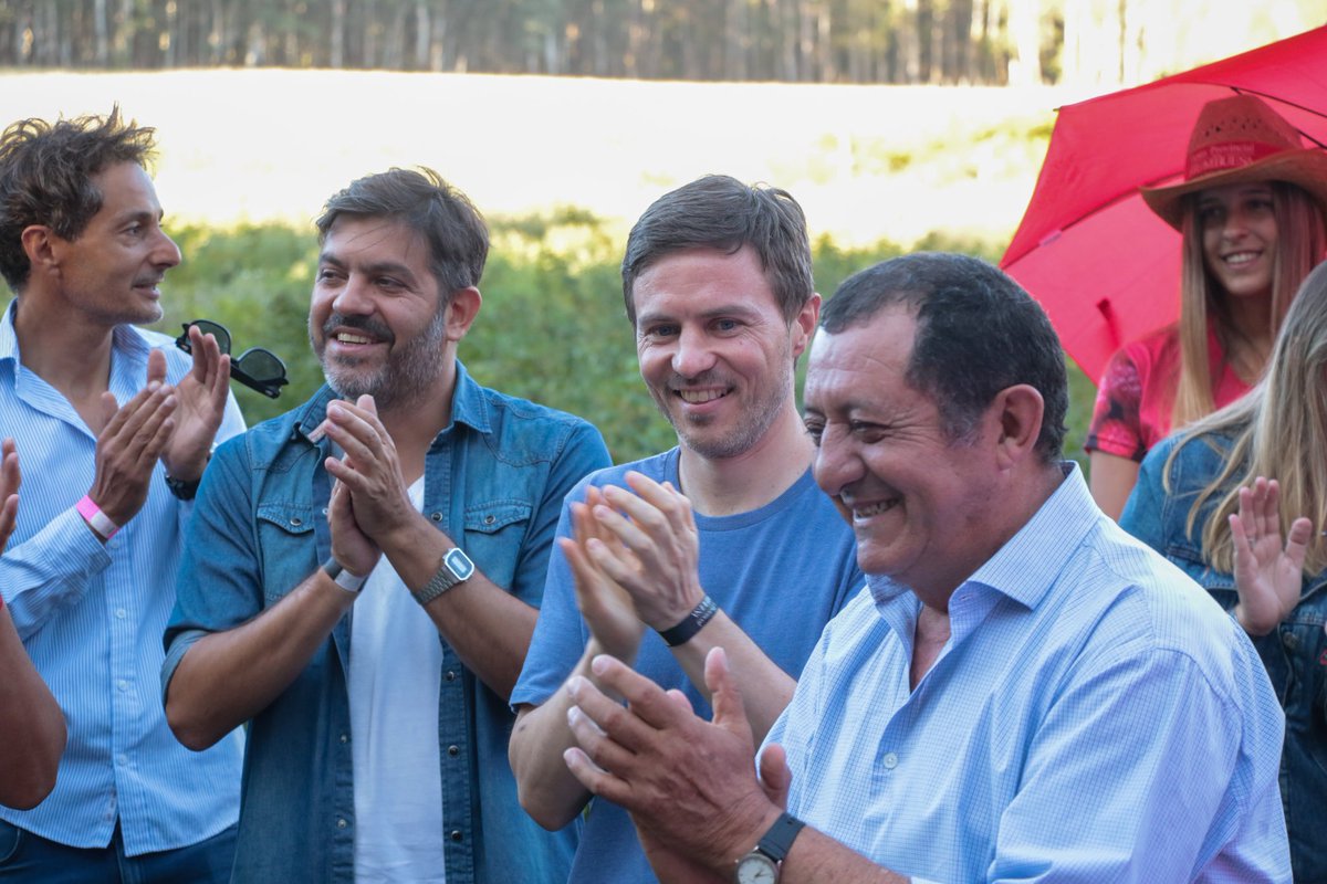 En #BenitoJuárez con <a href="/JULIOMARINI1/">JULIO CÉSAR MARINI</a> y <a href="/Carli_Bianco/">Carli Bianco</a> recorrimos las obras en el Hotel de las Sierras de #VillaCacique, ejecutadas en el marco del programa nacional #50Destinos, con coordinación nacional, provincial y municipal y una inversión total de $138 millones en el distrito.