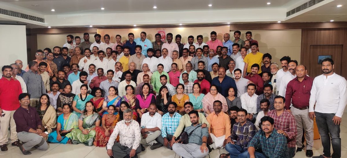 Our leadership re orientation program successfully ended.Participants expressed unlimited happiness over the success of the program..