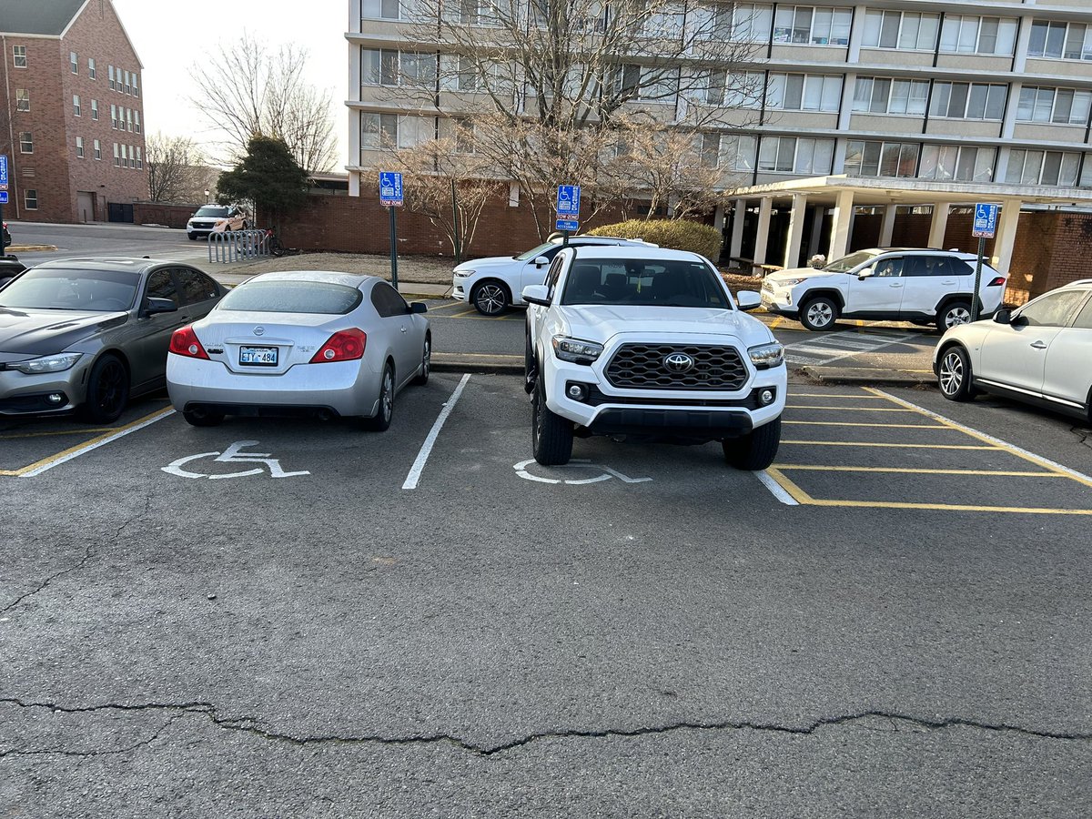 .<a href="/UArkansas/">University of Arkansas</a> <a href="/UARKTandP/">UARK Transit & Parking</a> <a href="/UARKPD/">University of Arkansas Police Department</a> It’s another Sunday morning &amp; I’m picking up my ♿️ child &amp; there’s not a single ♿️accessible parking spot available in Lot 41. Every car but one is without a ♿️ tag. Cars parked in loading zones too. Called parking office. No answer. Spoke w/UAPD.