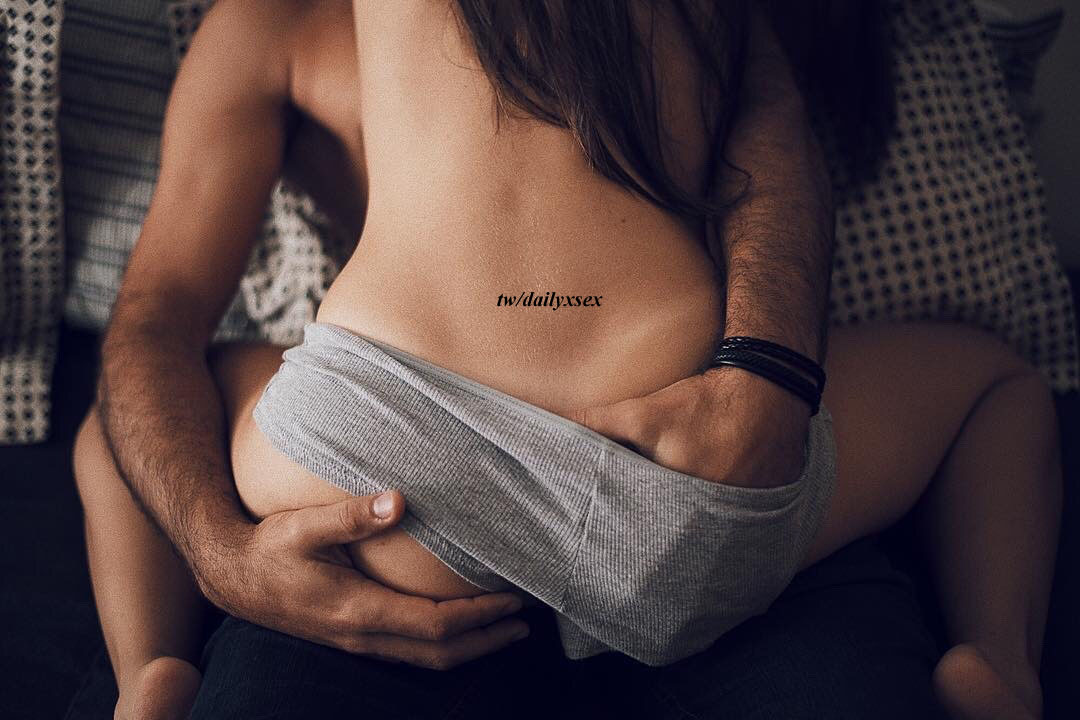 SexFlix (@dailyxsex) on Twitter photo 