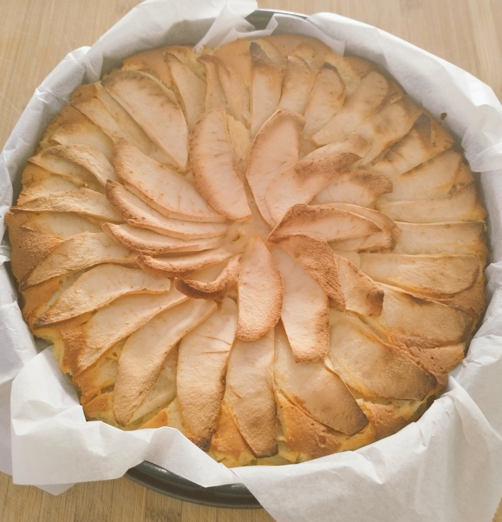 gargon79's tweet photo. #tartademanzana #horno #recetas https://t.co/EB7aXm7RG7