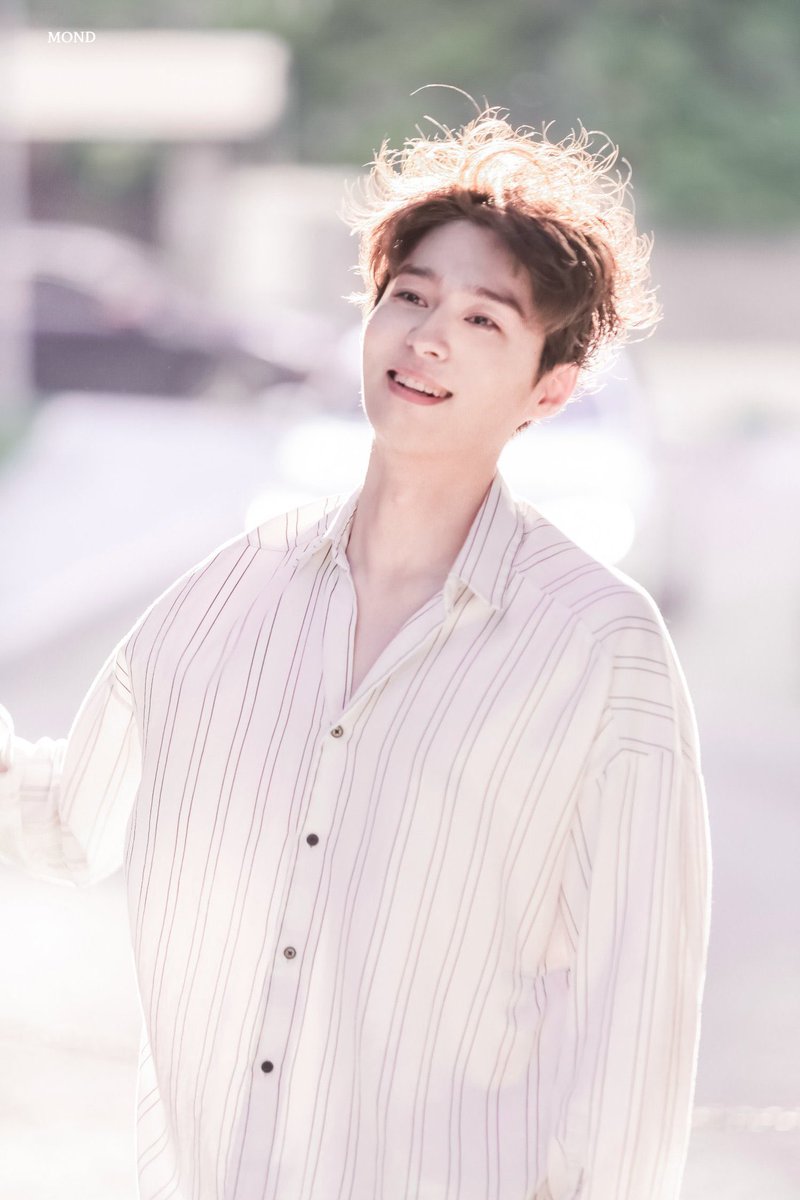 🎂HAPPY DONGSUK DAY🎂

💕 23.02.06 💕

전동석 배우님의 생일을 축하합니다🥳

항상 무대위에서 빛나는 배우가 되어주시길 바라며

이 글을 RT해주시는 분 중 한분께 원하시는 브랜드 커피 키프티콘 드릴게요☺️

연뮤덕 한정, 당첨자 발표는 2/7 정각에 뽑겠습니다!