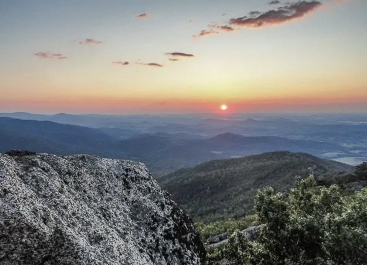 Front Royal and Warren County Visitors Center tweet media