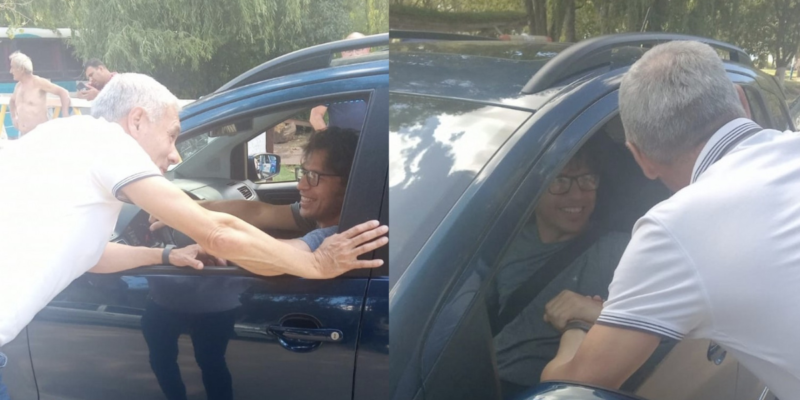 editor_platense's tweet photo. VISITA SORPRESA DE KICILLOF A LA BALANDRA
☀ En una tarde a puro sol, los vecinos de Berisso que se encontraban disfrutando de las playas de La Balandra fueron sorprendidos por la inesperada visita del gobernador bonaerense Axel #Kicillof.
#Berisso #Politica #LaBalandra https://t.co/nbw01fpuYz