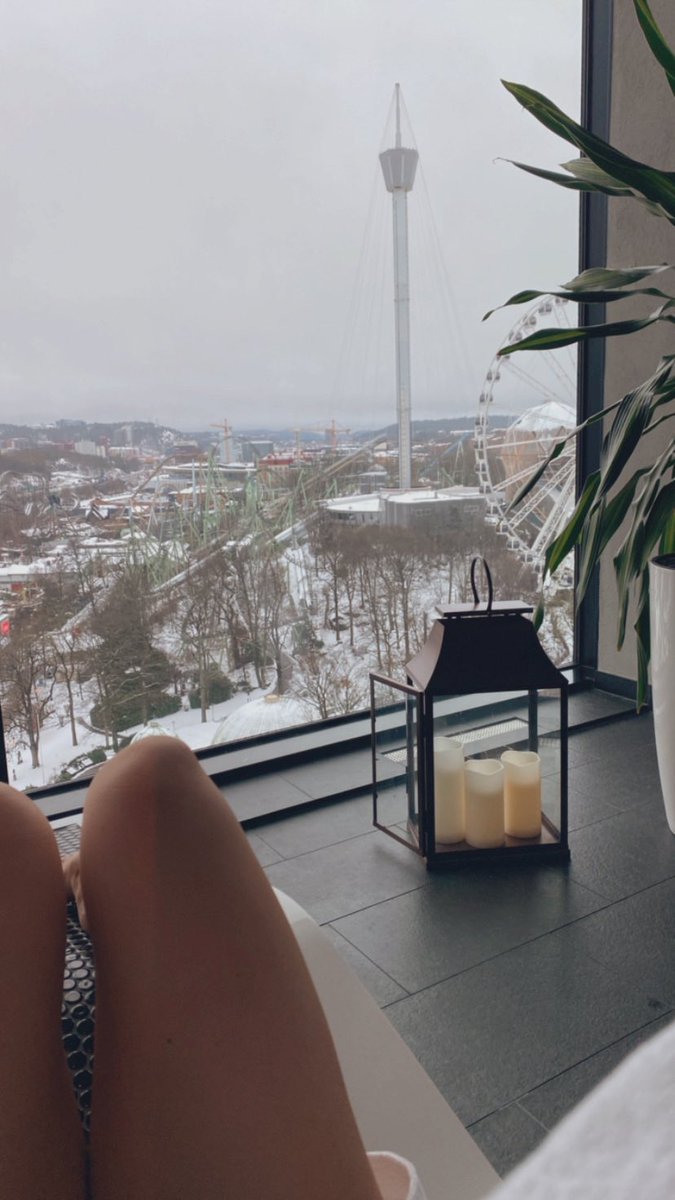 VictoriaHLees's tweet photo. Gothenburg Spa days ✈️ #spaday #cabincrew #travel #friends https://t.co/Df2bPuFtrx