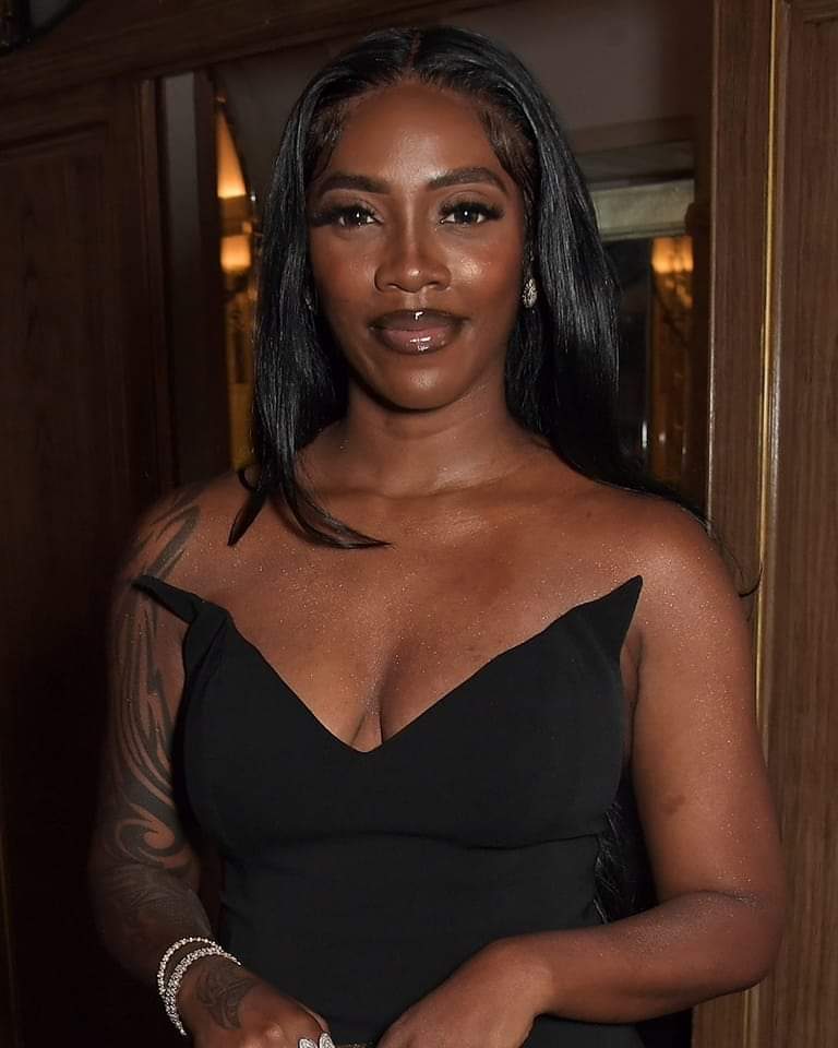 Happy birthday to one of Africa\s finest singers, Tiwa Savage.

May God bless her new age   