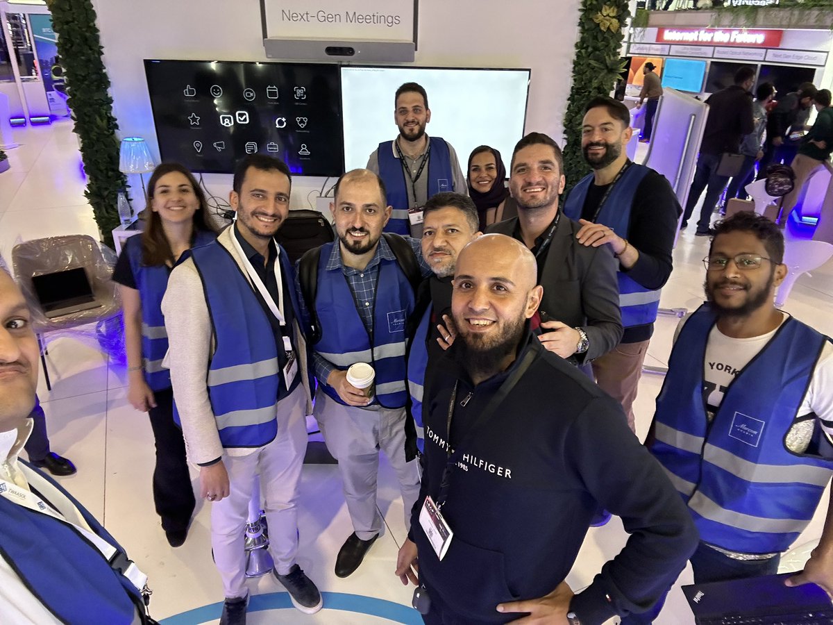 Amr_Nasher's tweet image. The amazing #CiscoLeap collaboration team in #LEAP23 

#CiscoChampion @CiscoSaudia