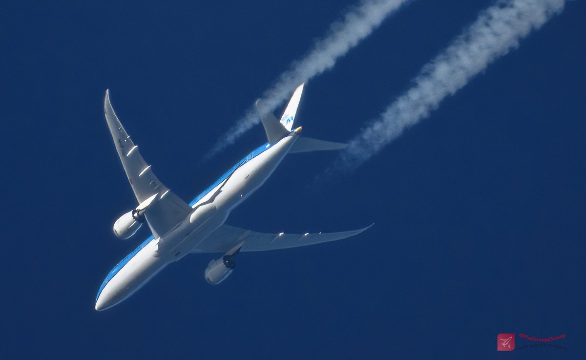 TheSnoopySnoop's tweet photo. #KL685 🇳🇱 KLM
Boeing B787-9 Dreamliner PH-BHN
34,000ft (6.4miles), 541mph, AMS/MEX
#AvGeek #Planespotting #aviationphotography #aviation @KLM #NorthernIreland #Nikon #nikonphotography https://t.co/GWIi0pVGYR