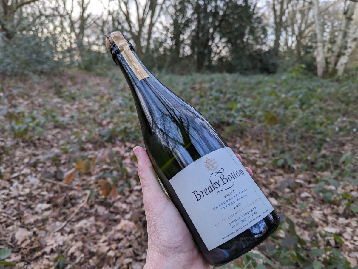 Have to admit I'd rather lost interest in this Twitter account of late (really, what is the point?)... but for old time's sake here's a one off <a href="/BreakyBottom_/">Breaky Bottom</a> 2013 Cuvée Cornelis Hendriksen which is showing appealing lime notes today, very fine bubbles and a mouthwatering finish.