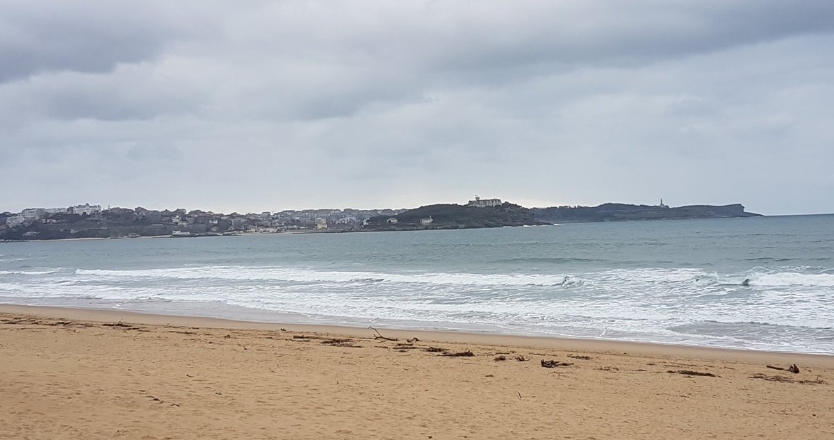 Apez140's tweet image. Feliz Sea #CoterónTeam y Amig@s, Gris por la costa y más mi Ánimo.
Abrazos y Besos van para allá a repartir...🧚‍♀️🕶