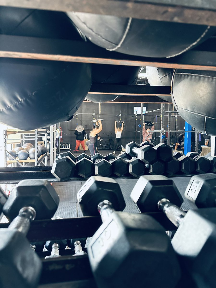 Never too TIRE-d to workout 🏋️‍♀️ 🛞 #SundayFunday
