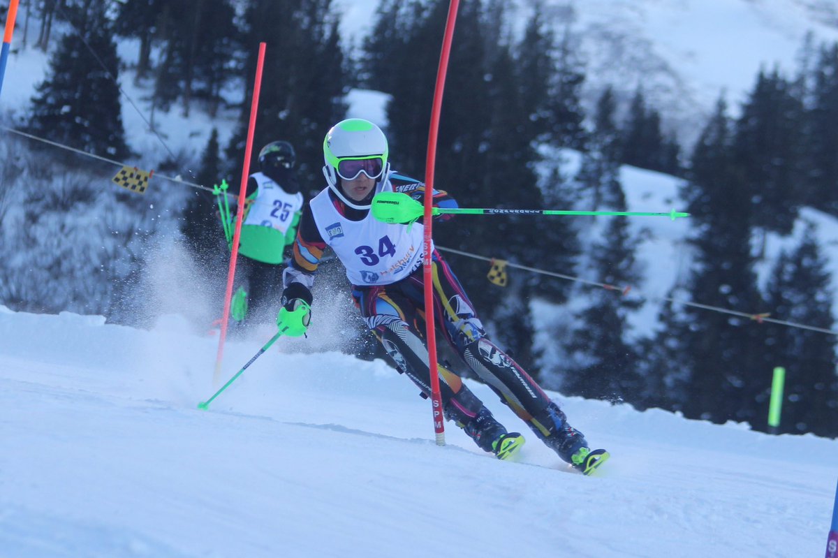 Reed’s ski racers in Wengen at the British Schoolboys’ Races. Thanks to <a href="/precise_racing/">Precise Racing</a> and OR <a href="/dex2628/">Dexter Lee</a> Dexter Lee for great support and training to get the boys into top gear for the races and <a href="/dhoracing/">DHO Racing</a> for organising another super event.