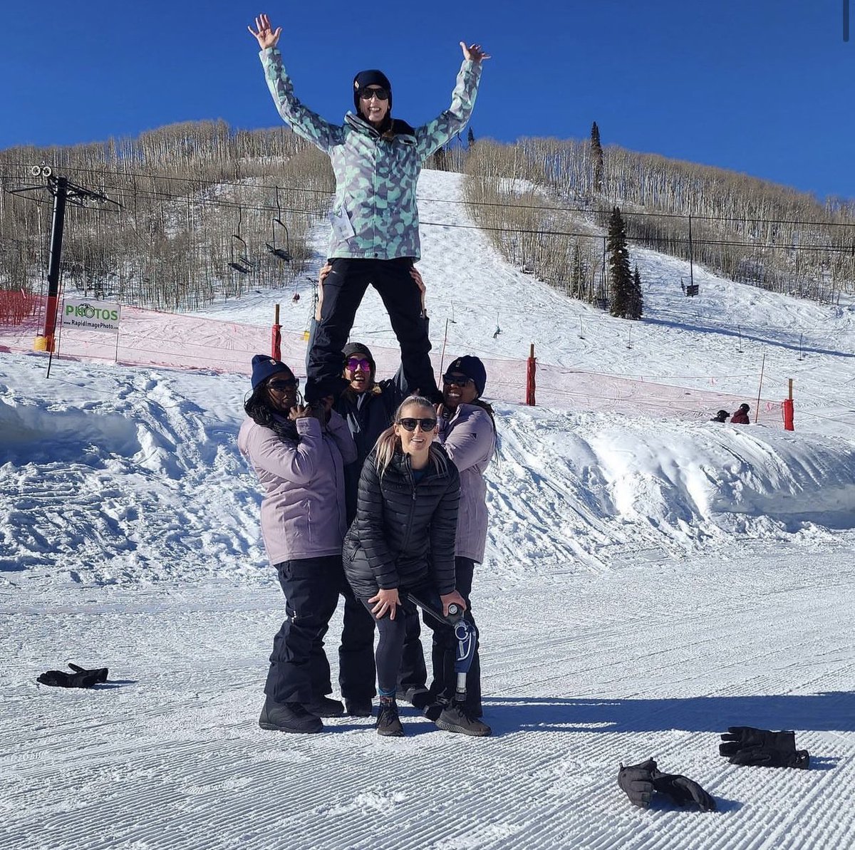 KirstieEnnis's tweet photo. Snowboarding is all about style, snacks, and safety. Keep your composure, stay fueled, and let's push boundaries while keeping each other safe. #TKEF #SafetySmarts #SnackGameOnPoint https://t.co/X1smEHTgzd
