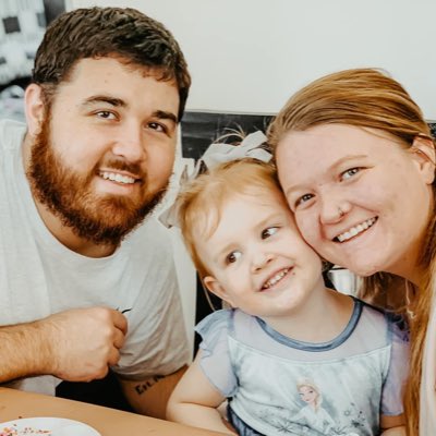 connordaavis's tweet photo. #NewProfilePic https://t.co/uuEXIDhdkn
