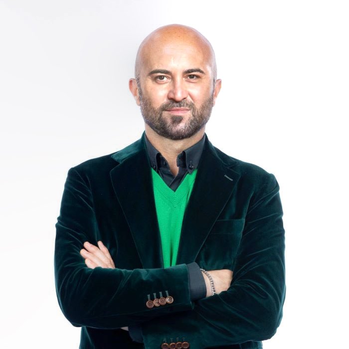 Abete feat. Sangiorgi <a href="/Negramaro/">negramaro</a> <a href="/Striscia/">Striscia la notizia</a> <a href="/LucaAbete/">Luca Abete</a> <a href="/welikeduel/">Propaganda Live</a>