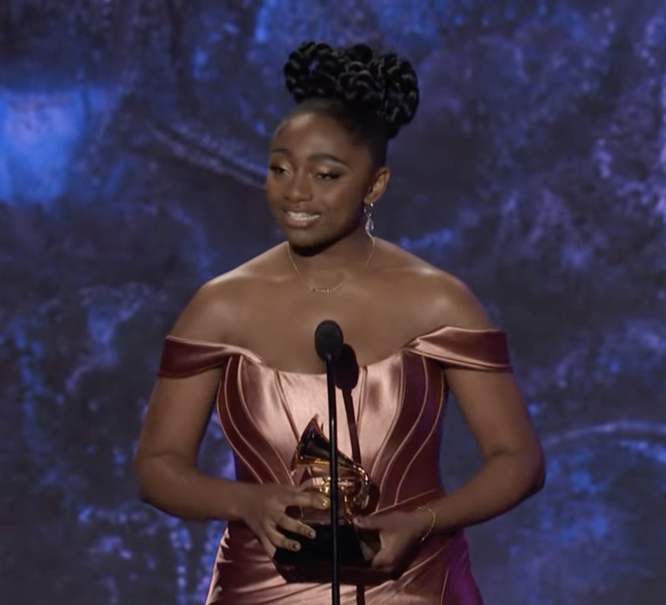 RecordingAcad's tweet photo. Congrats Best Jazz Vocal Album winner - 'Linger Awhile' @SamaraJoy99 #GRAMMYs
🎶 WATCH NOW https://t.co/OuKk34l332 https://t.co/7a9FRZDetj