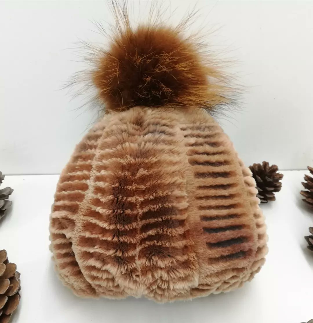 tkifurs's tweet photo. Velvet nutria sheared beanie hats in new colors available.
Available also in mink &amp; rexrabbit fur coming soon

#realfur #luxuryfur #furfashion #winter  #greekfurs #furhat #environmentalfashion #naturalfur #sustainabilty #handmade #tki_accessories #madeingreece #tkifurs #tki_home https://t.co/BiF8NK3XuS