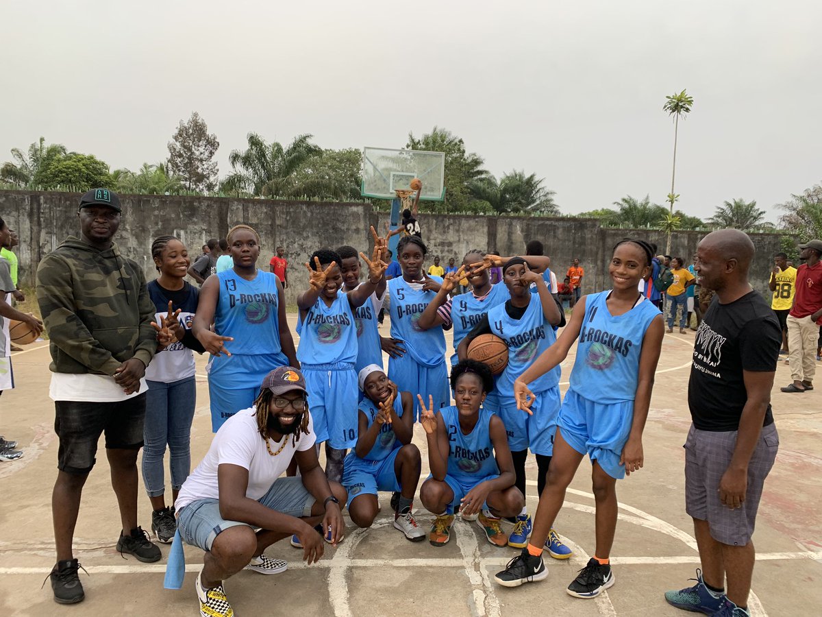 AgentKodak's tweet photo. My girls are starting to understand the game and have fun with it! Proud of their progress thus far! We have a long way to go but they're willing to put in the work and that's all that matters! 
57 - 11 w ⛹️🏾‍♀️🏀🇱🇷 #DRockas https://t.co/6wnabjOKs1