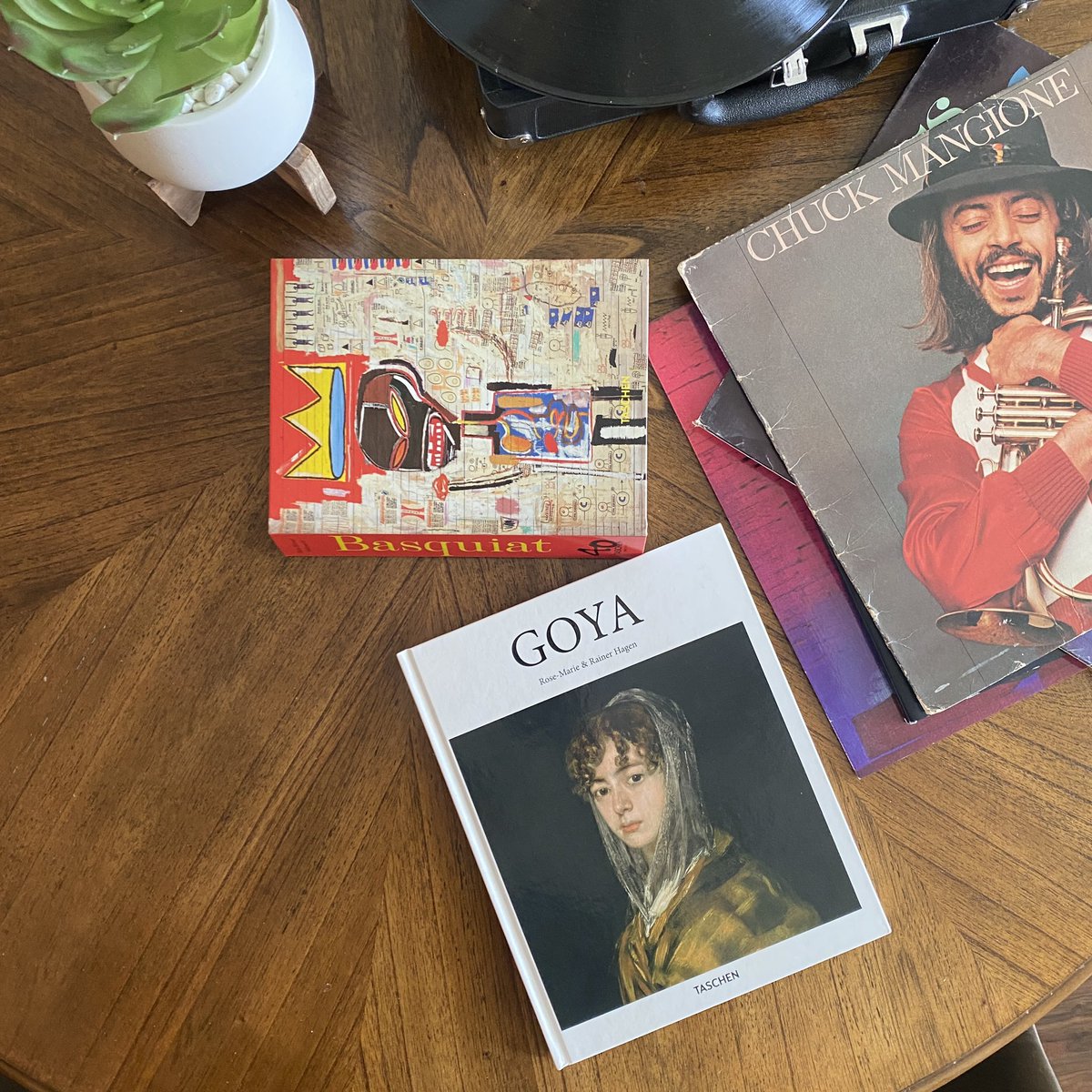 Happy Sunday Fam!!  Thanks for the book recommendation <a href="/hafftka/">hafftka</a> 🤩🤩🤩