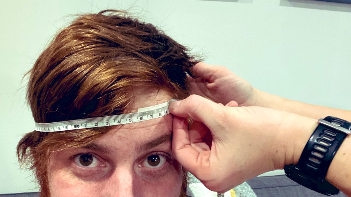 RCRBuck's tweet photo. New helmets coming means that I need to get my head measurement in.
59cm 💪🧠
#IsThatGood #sundayvibes #HeadSize #Cranium #DICE 🎲 https://t.co/1RZc0WFEEU